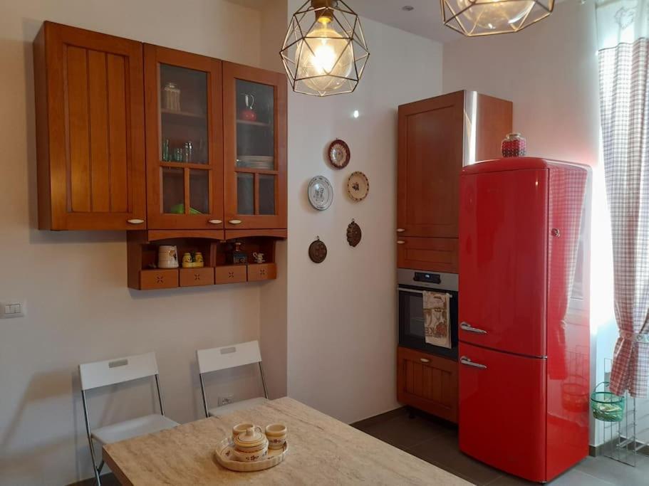 Casa Jole, Appartamento In Centro Барі Екстер'єр фото