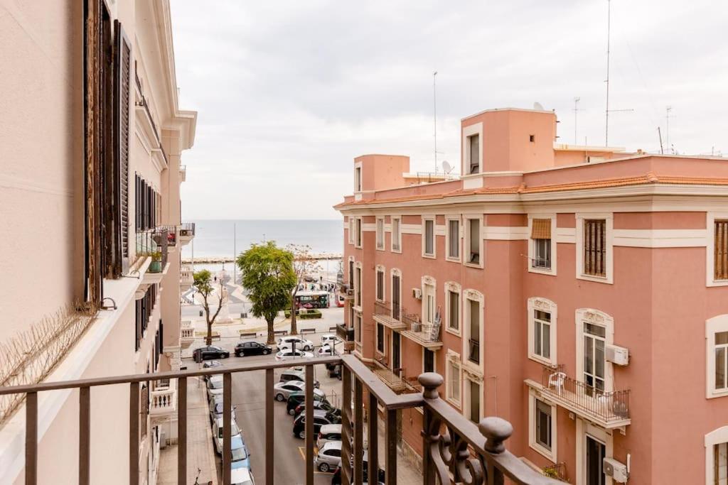 Casa Jole, Appartamento In Centro Барі Екстер'єр фото